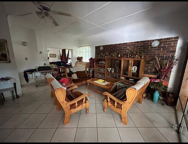 6 BEDROOM HOUSE FOR SALE IN LYTTELTON